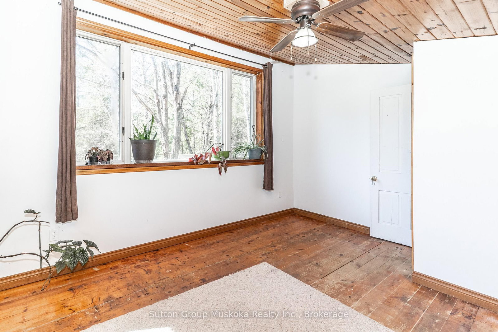 83 N Ceramic Mine Road • Huntsville, ON photo 16
