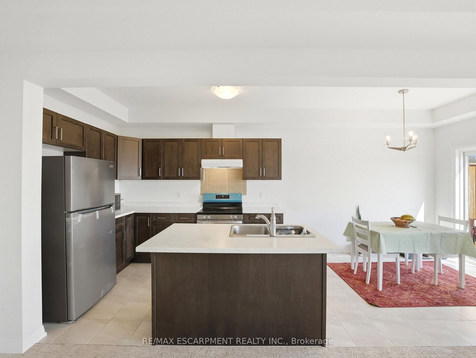 763 Bradford Avenue - Photo 10