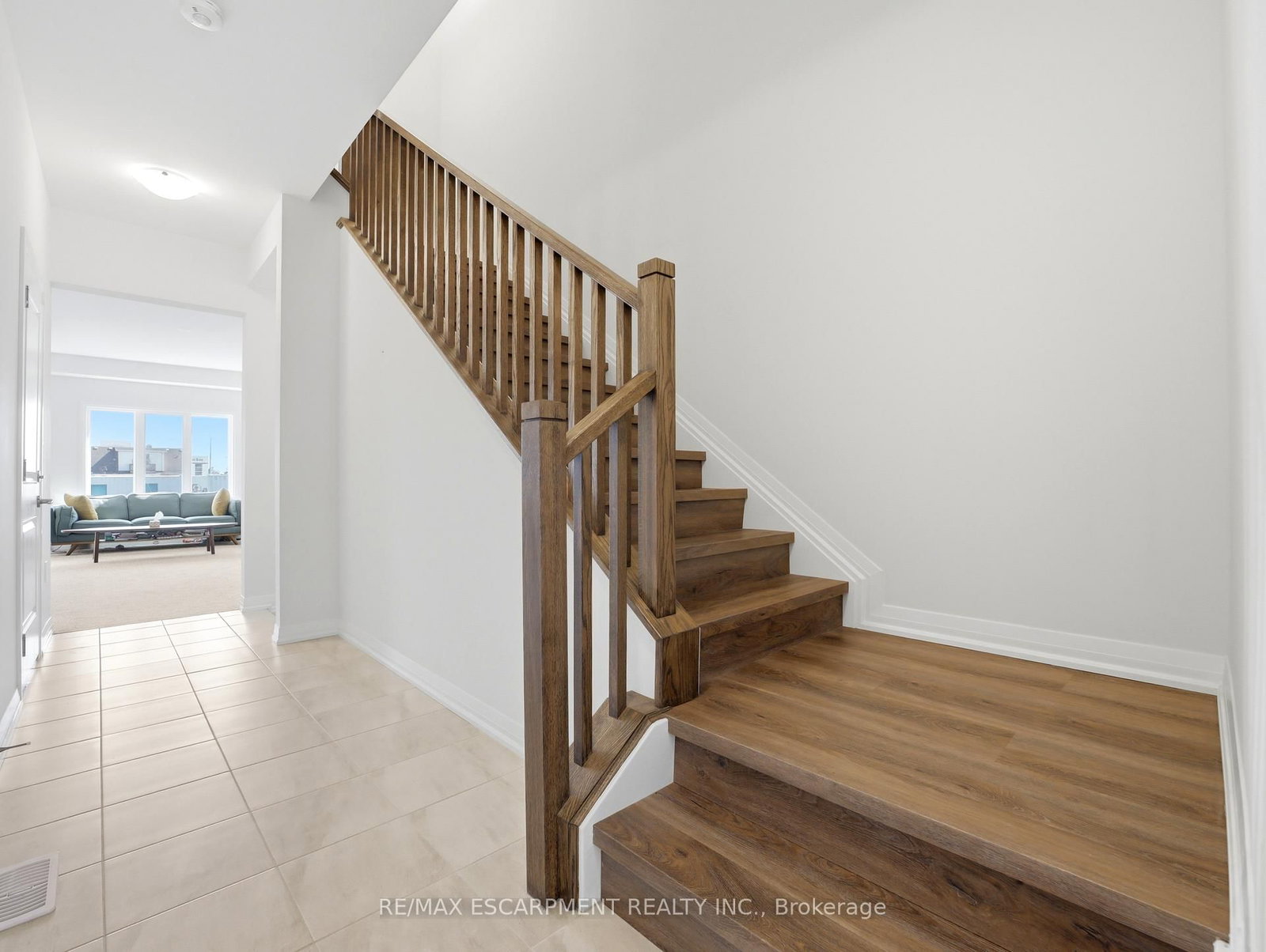 763 Bradford Avenue - Photo 18