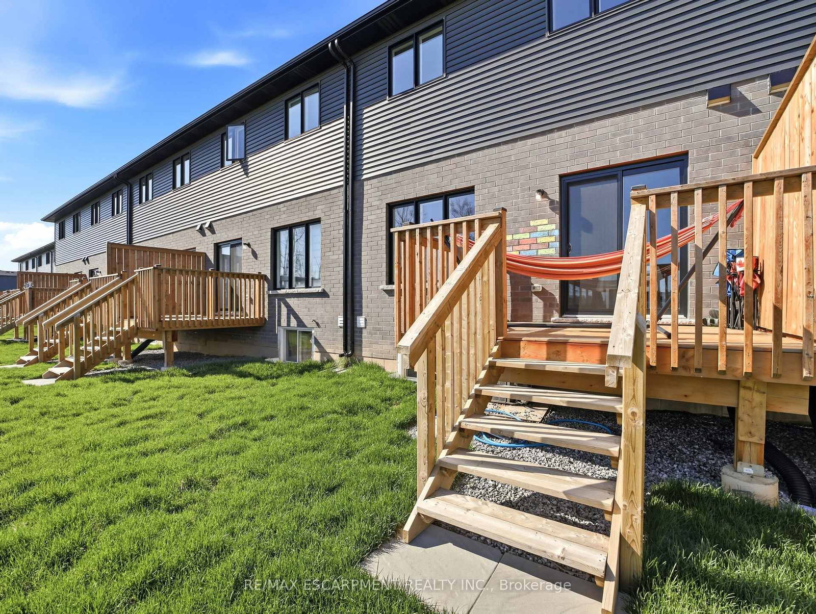 763 Bradford Avenue - Photo 38
