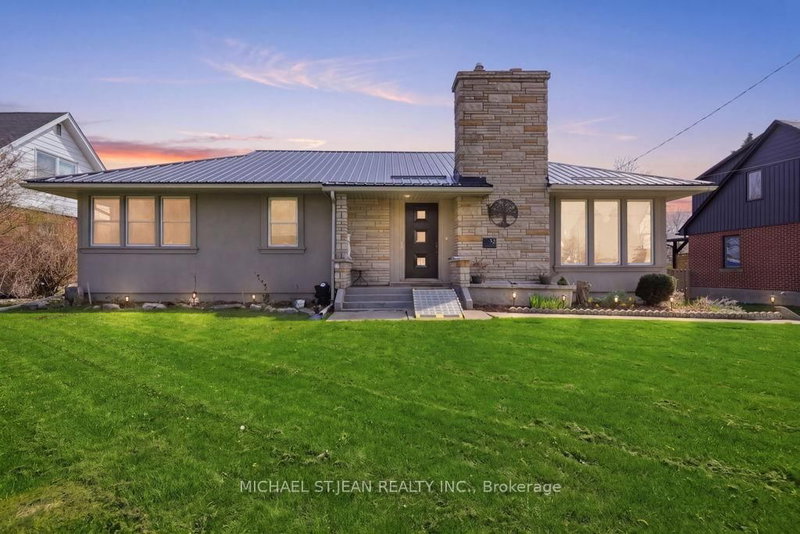home for sale on 12 Parkview Road