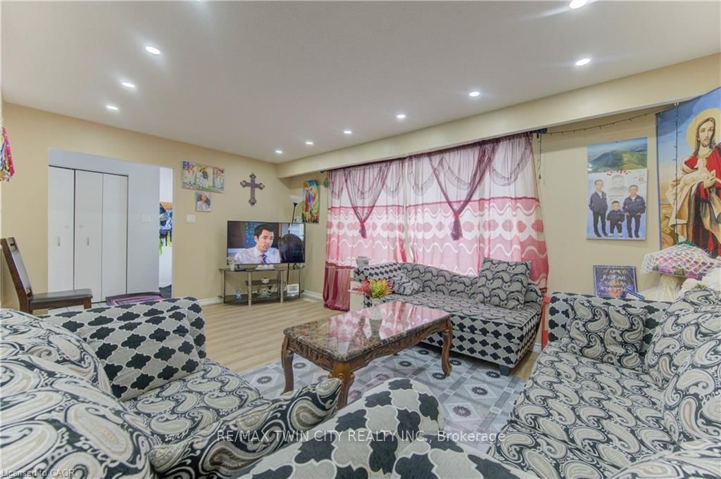 110 HAZELGLEN Drive - Photo 6