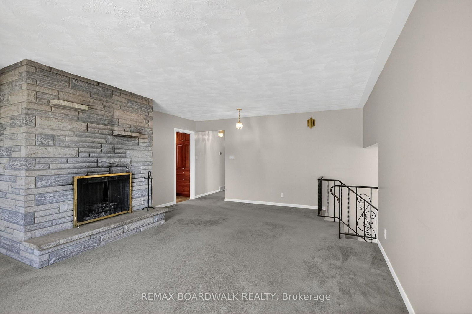 103 Christopher Hamilton Street - Photo 11