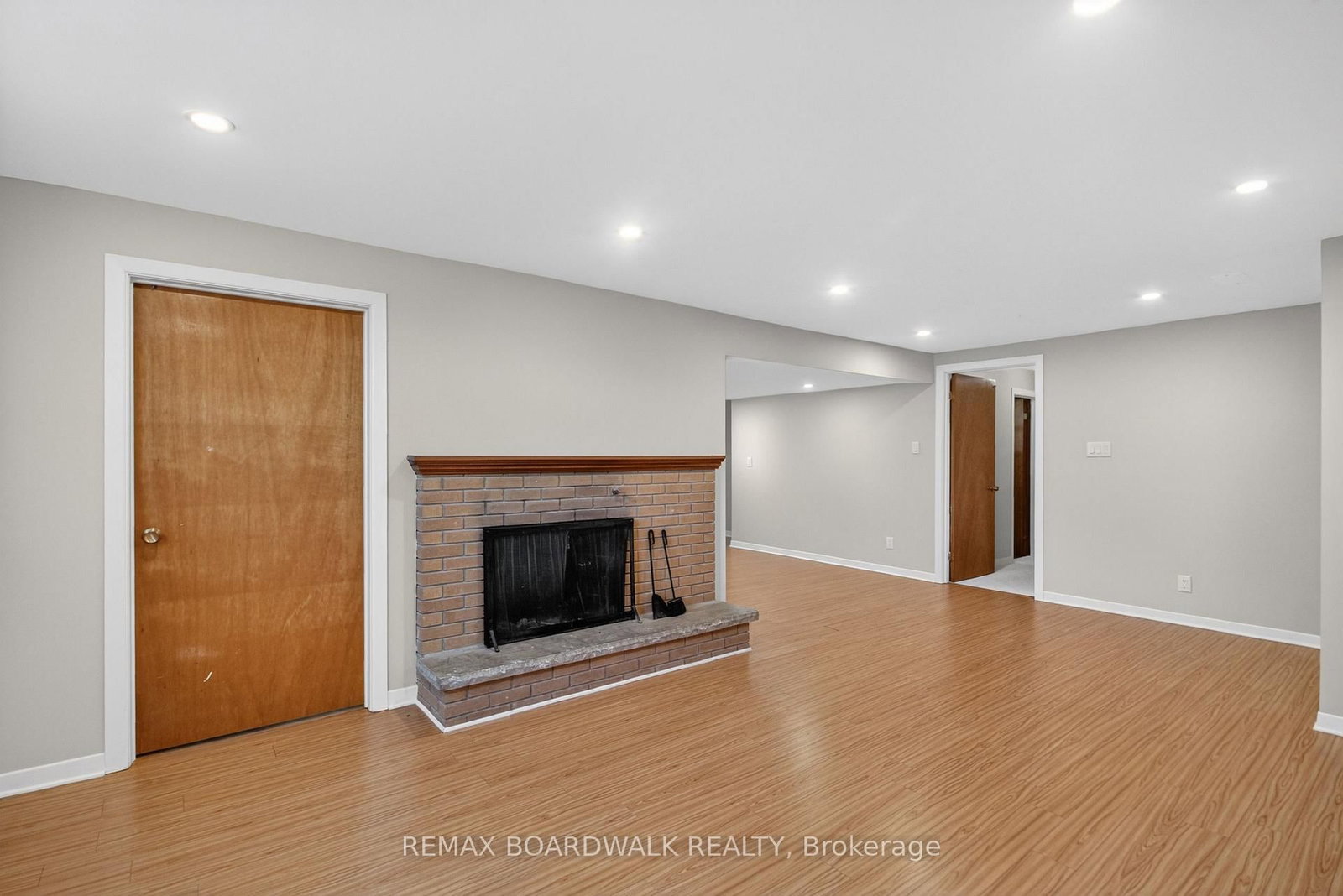 103 Christopher Hamilton Street - Photo 32