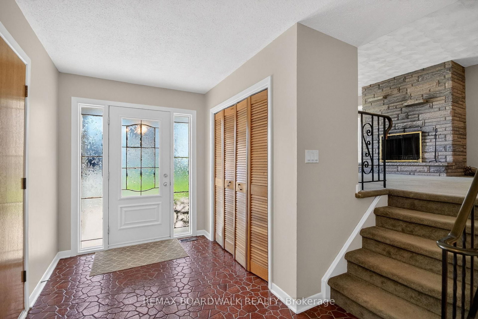 103 Christopher Hamilton Street - Photo 8