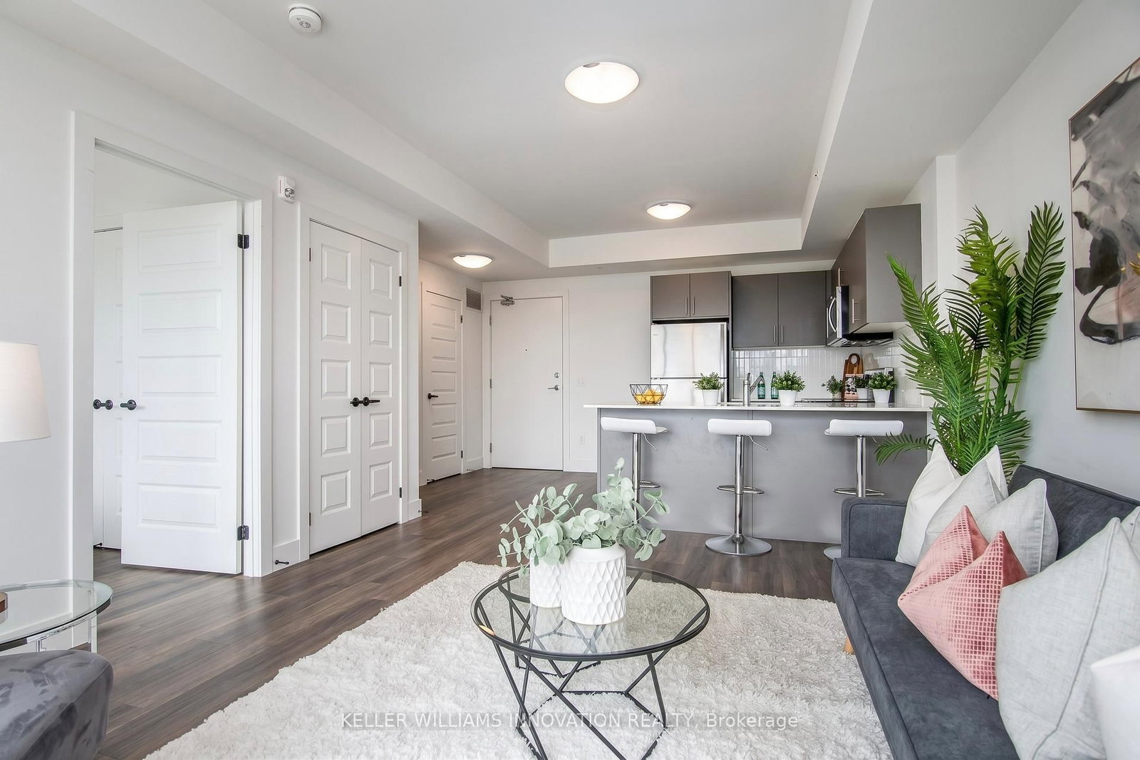 103 Roger Street, Unit 609 - Photo 4