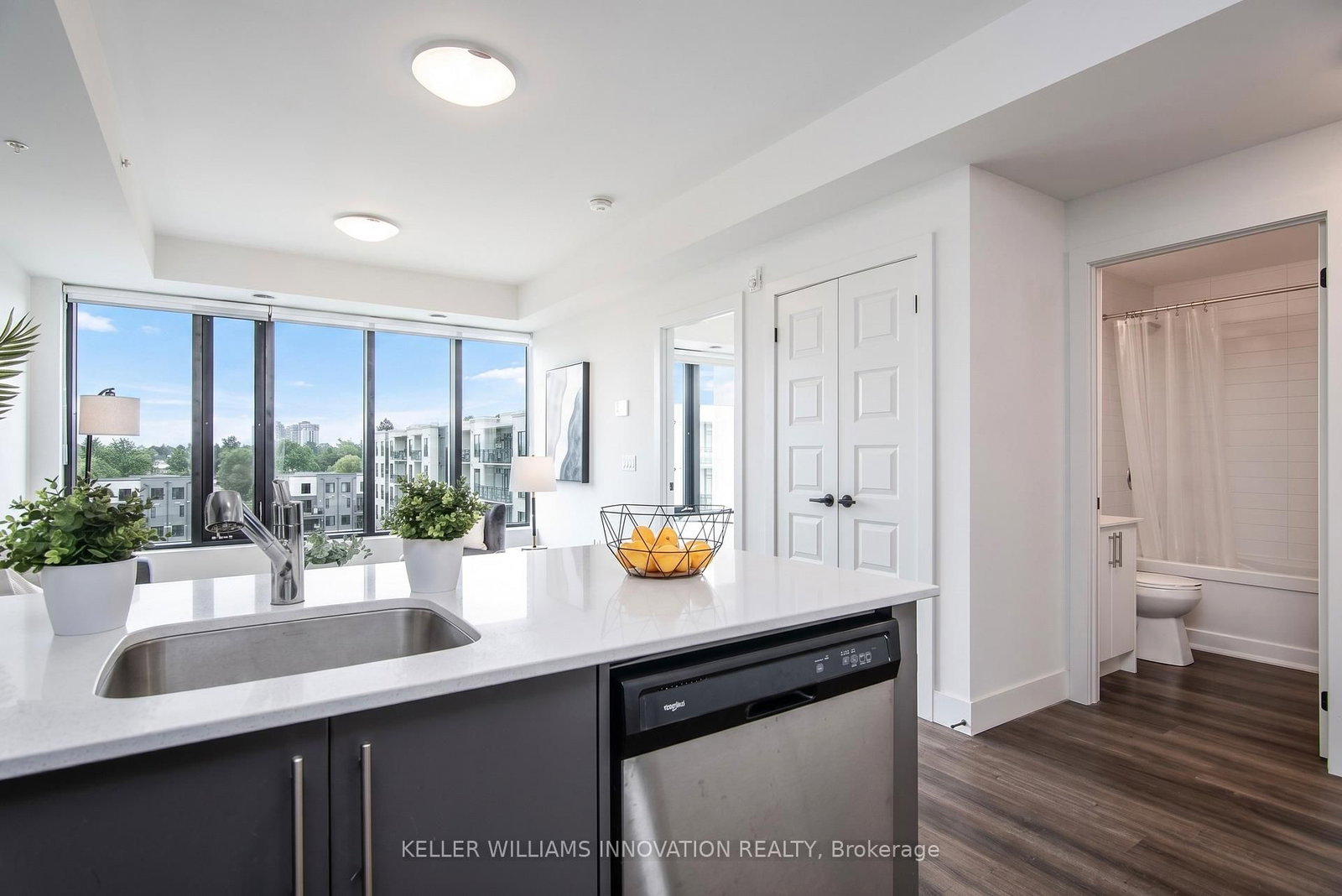 103 Roger Street, Unit 609 - Photo 9