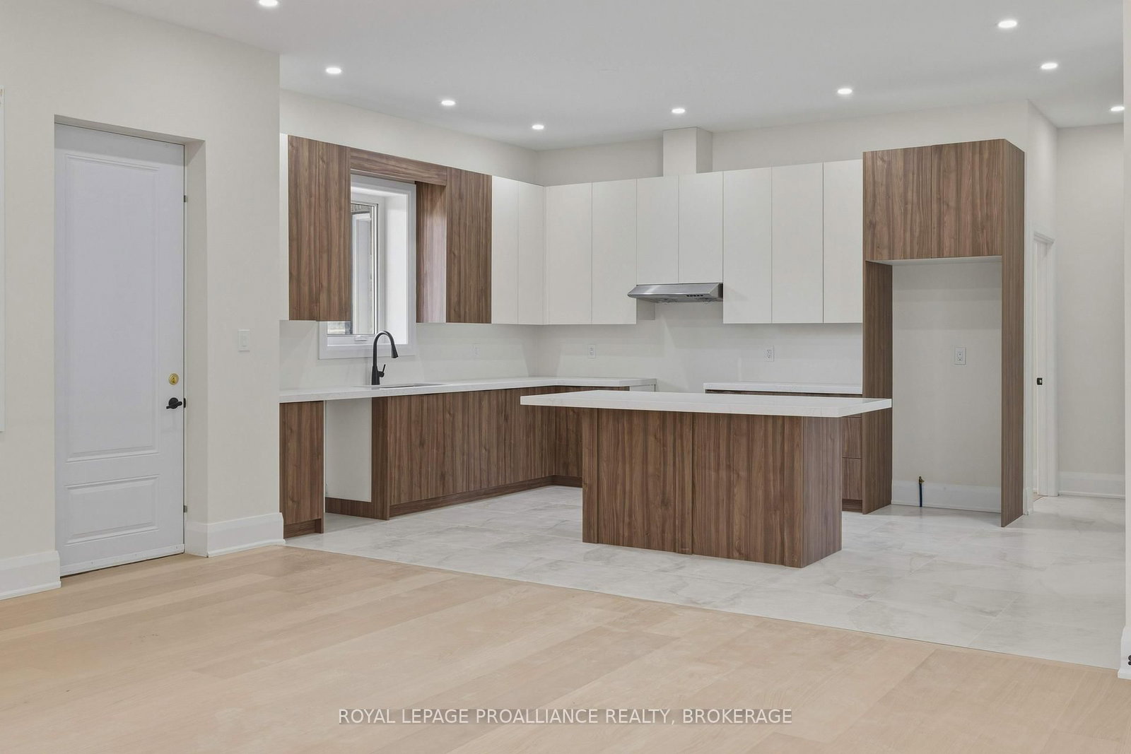 138 Hineman Street • Kingston, ON photo 10