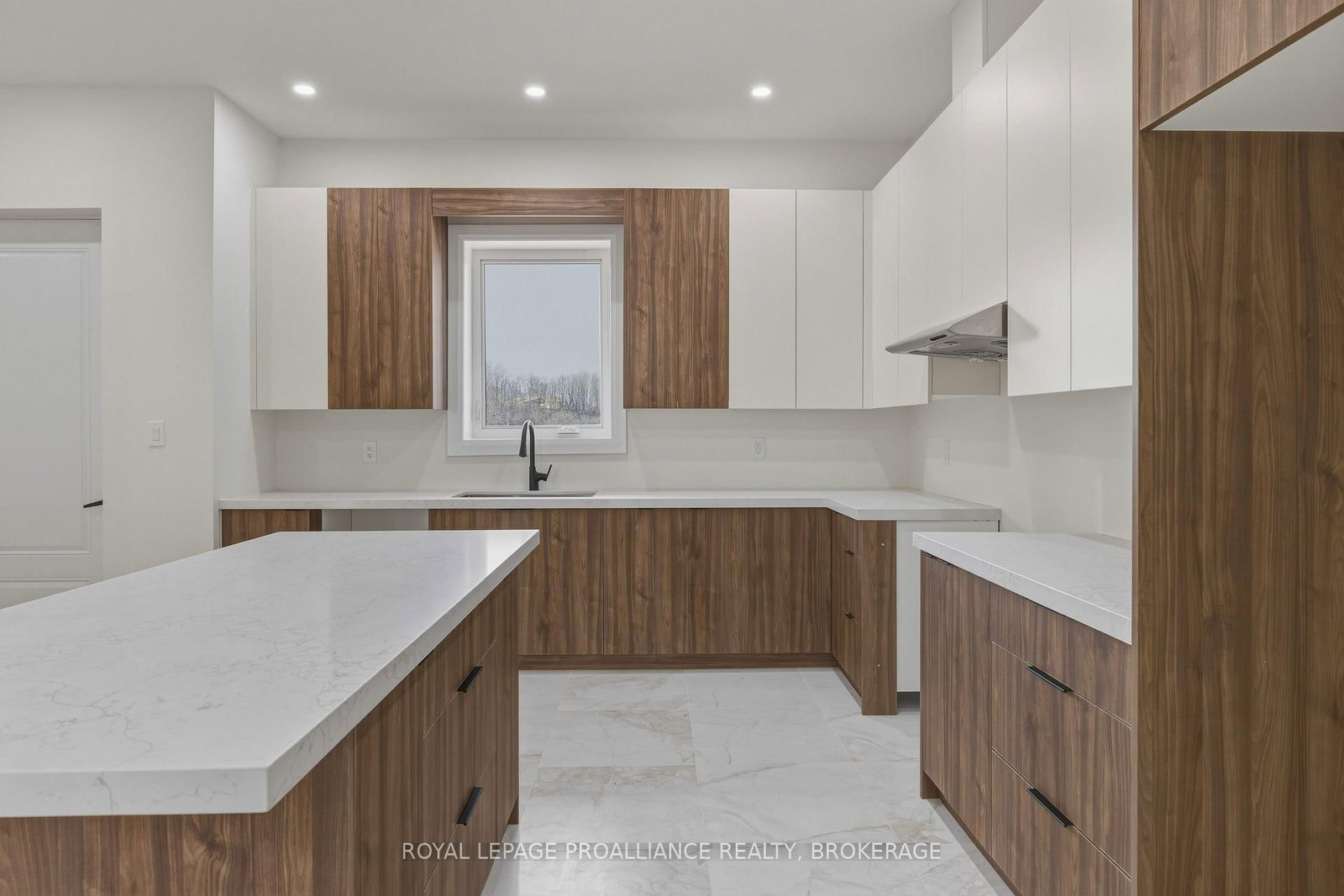 138 Hineman Street • Kingston, ON photo 11