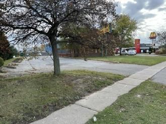 508 Welland Avenue - Photo 2