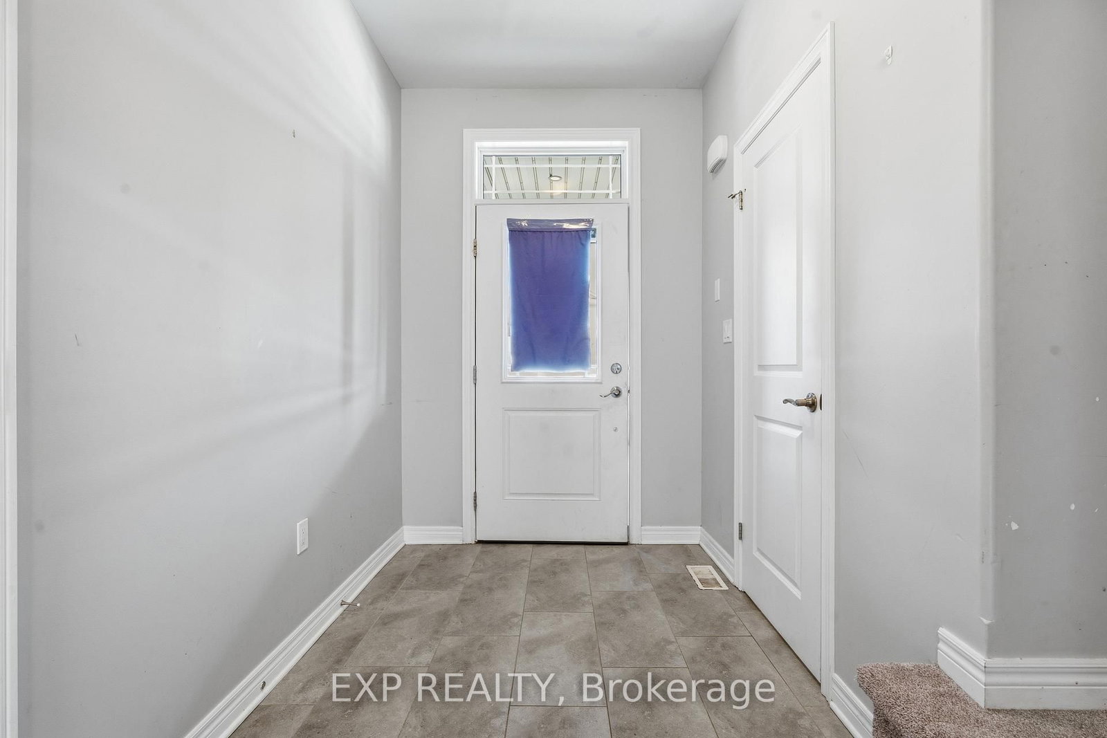 15 Bowman Crescent N - Photo 3