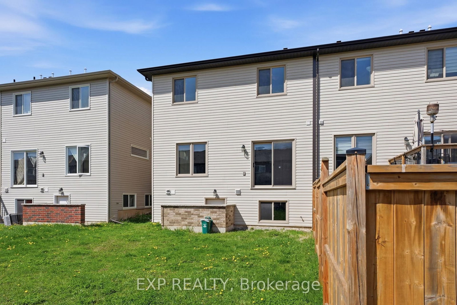 15 Bowman Crescent N - Photo 33