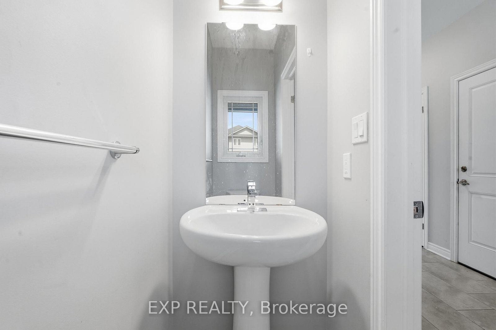 15 Bowman Crescent N - Photo 5