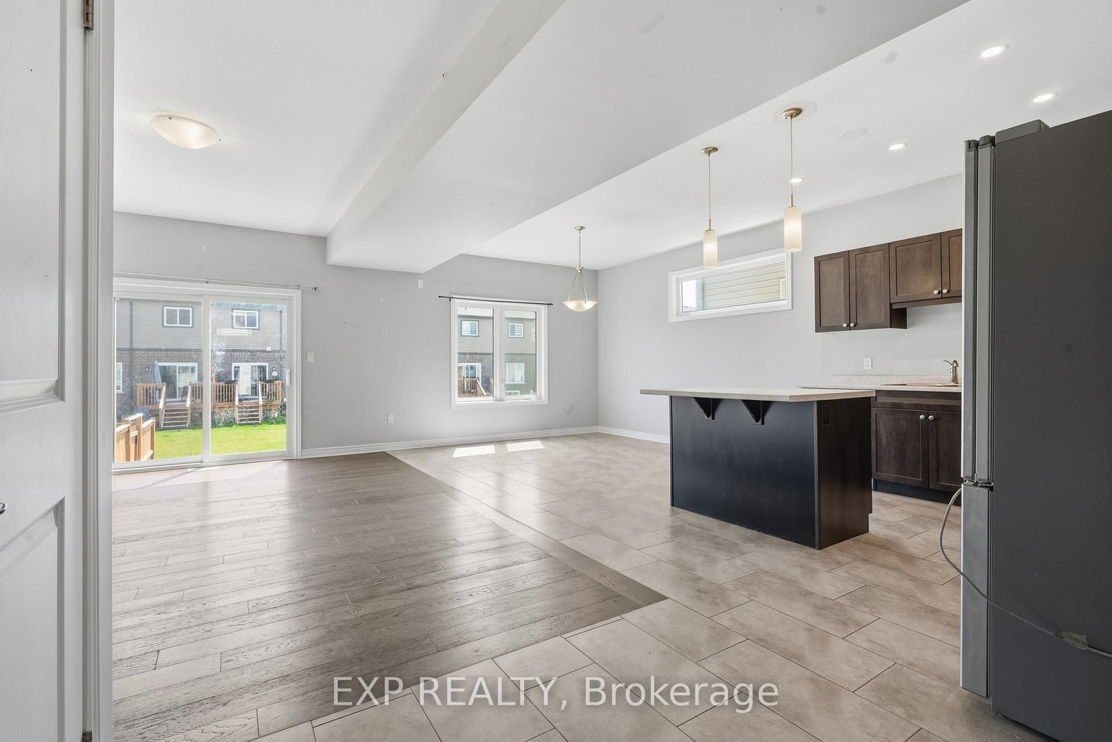 15 Bowman Crescent N - Photo 6