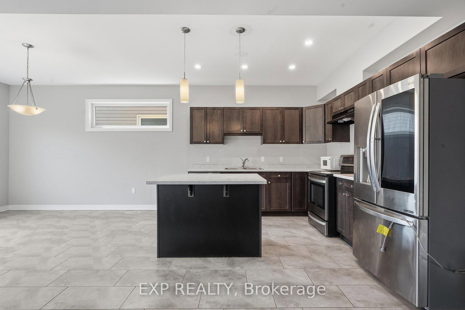 15 Bowman Crescent N - Photo 7