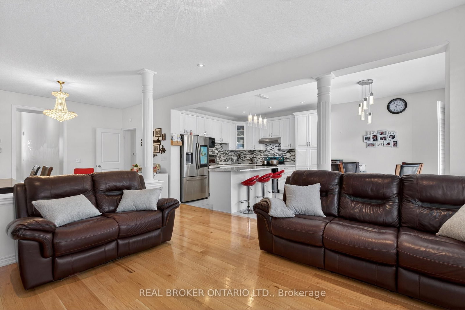 27 Fingland Crescent - Photo 10