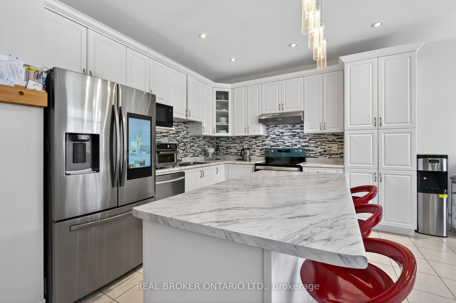 27 Fingland Crescent - Photo 11