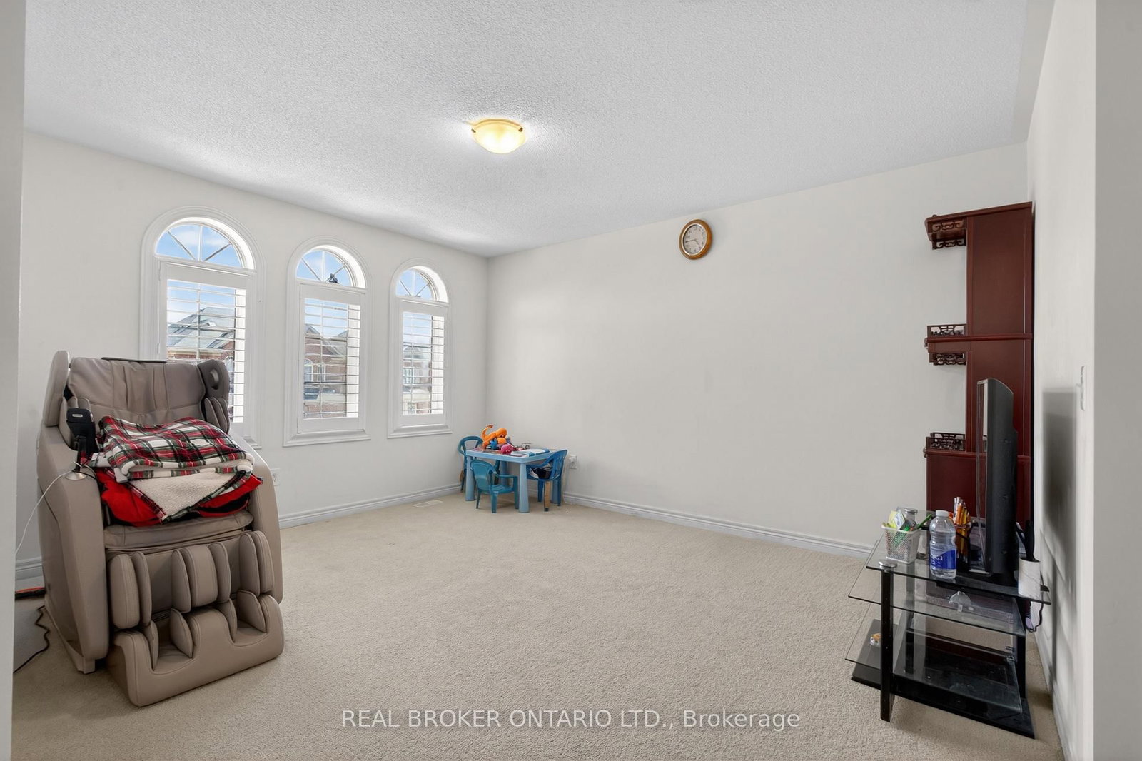 27 Fingland Crescent - Photo 18