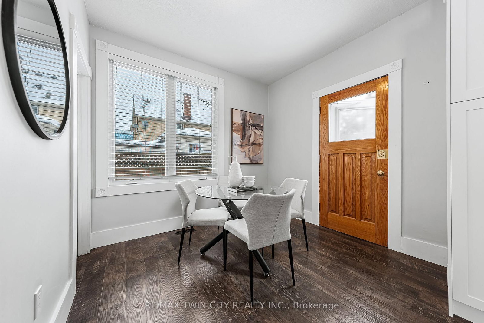 11 Heins Avenue - Photo 19