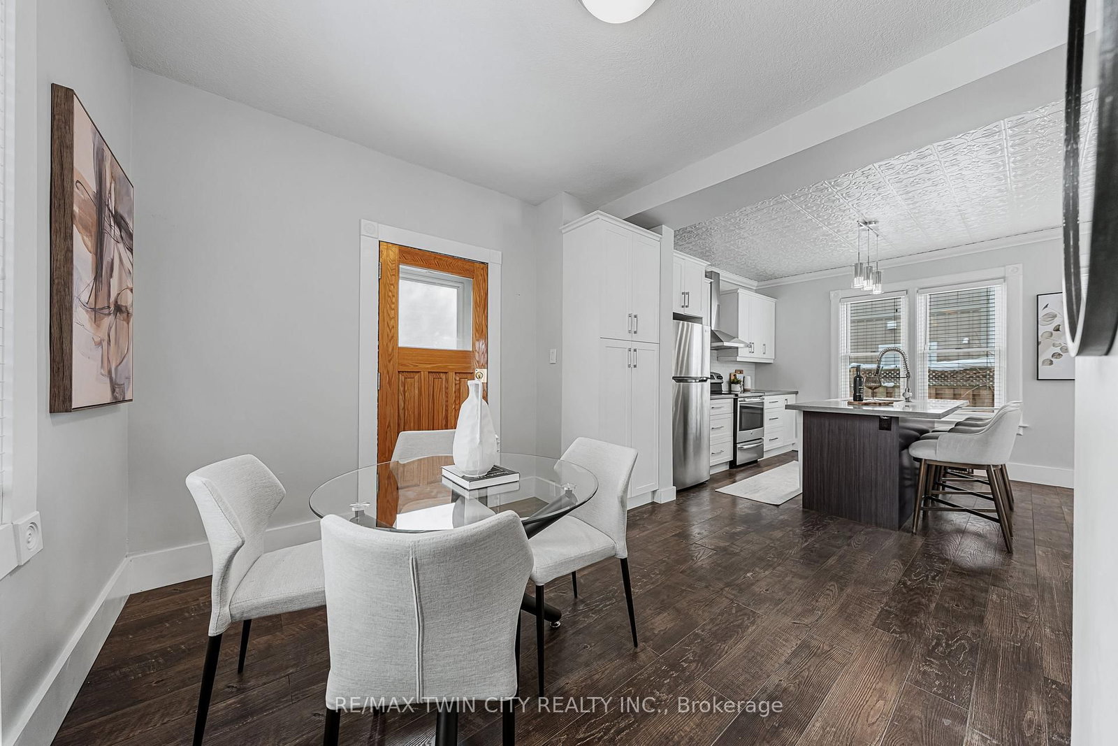 11 Heins Avenue - Photo 20