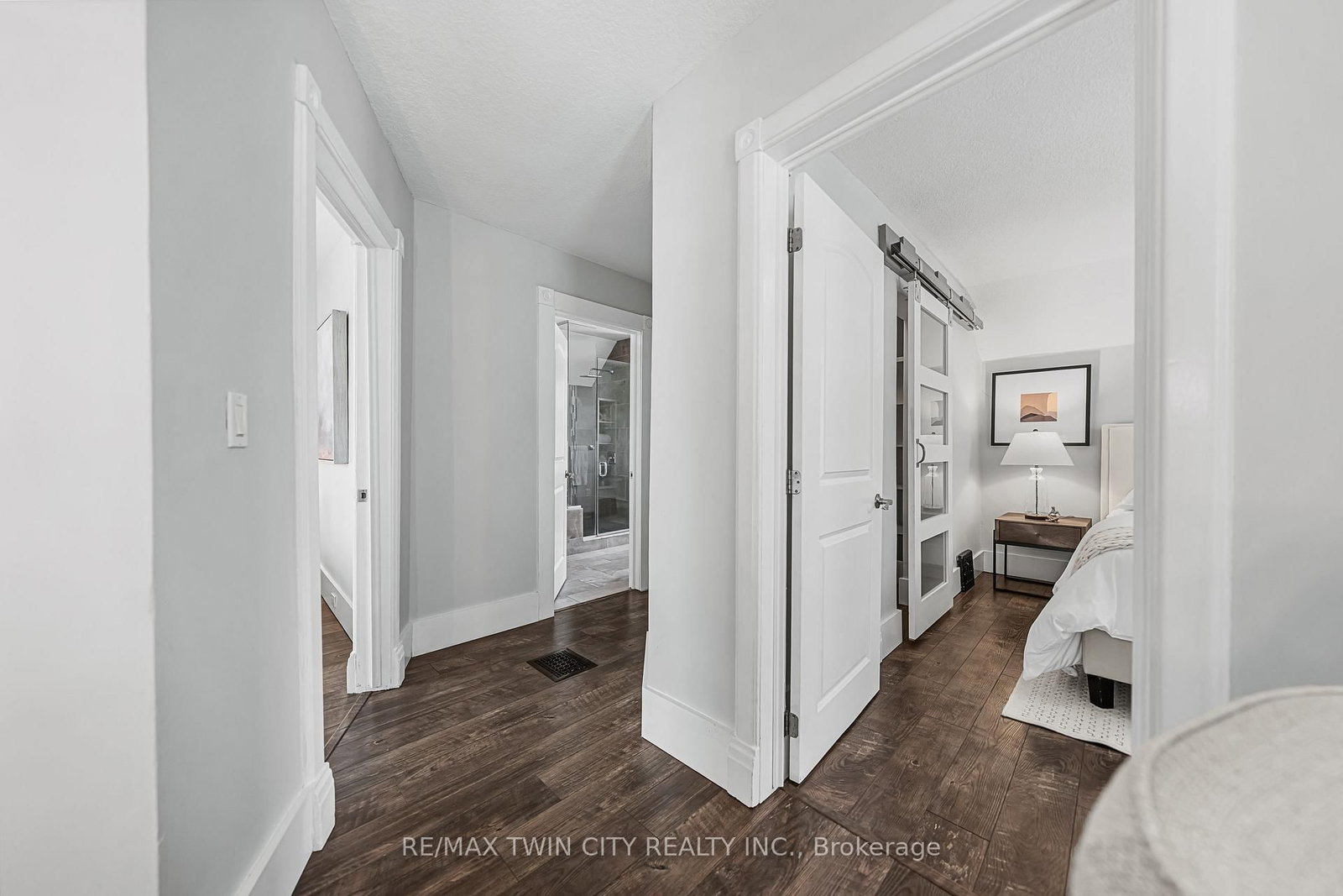 11 Heins Avenue - Photo 27