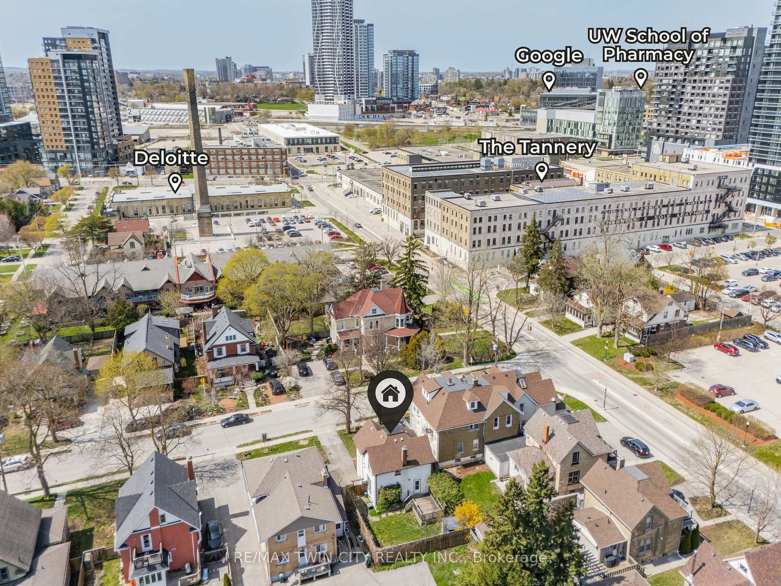 11 Heins Avenue - Photo 3