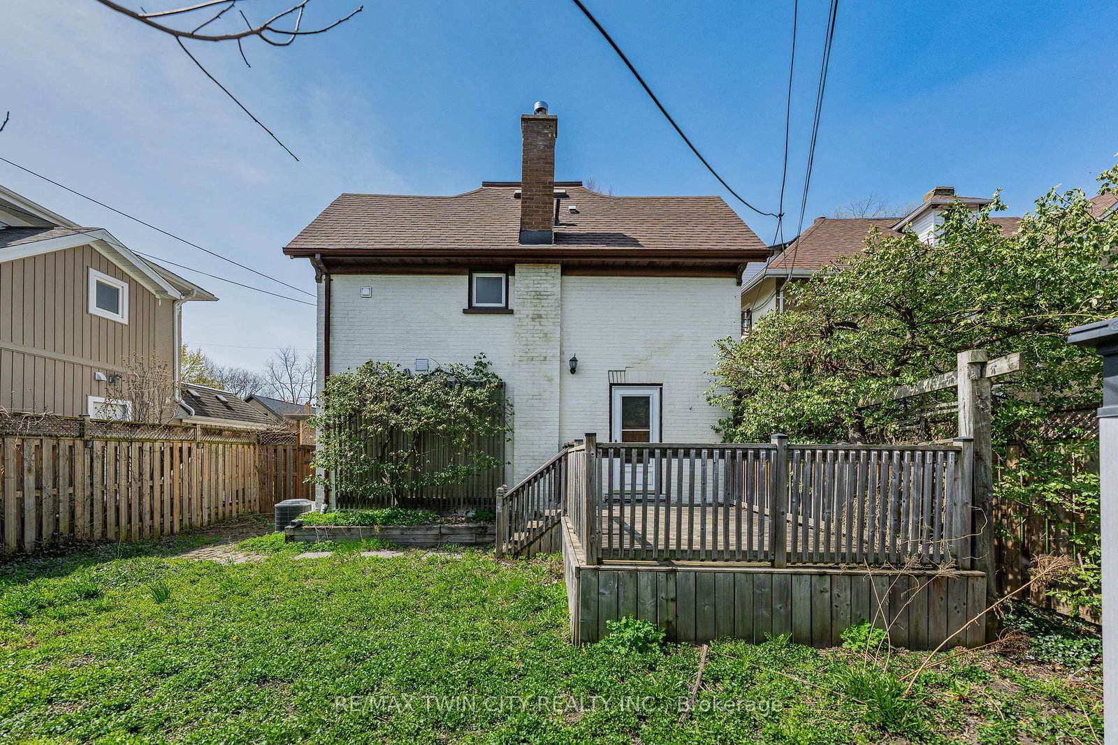 11 Heins Avenue - Photo 38