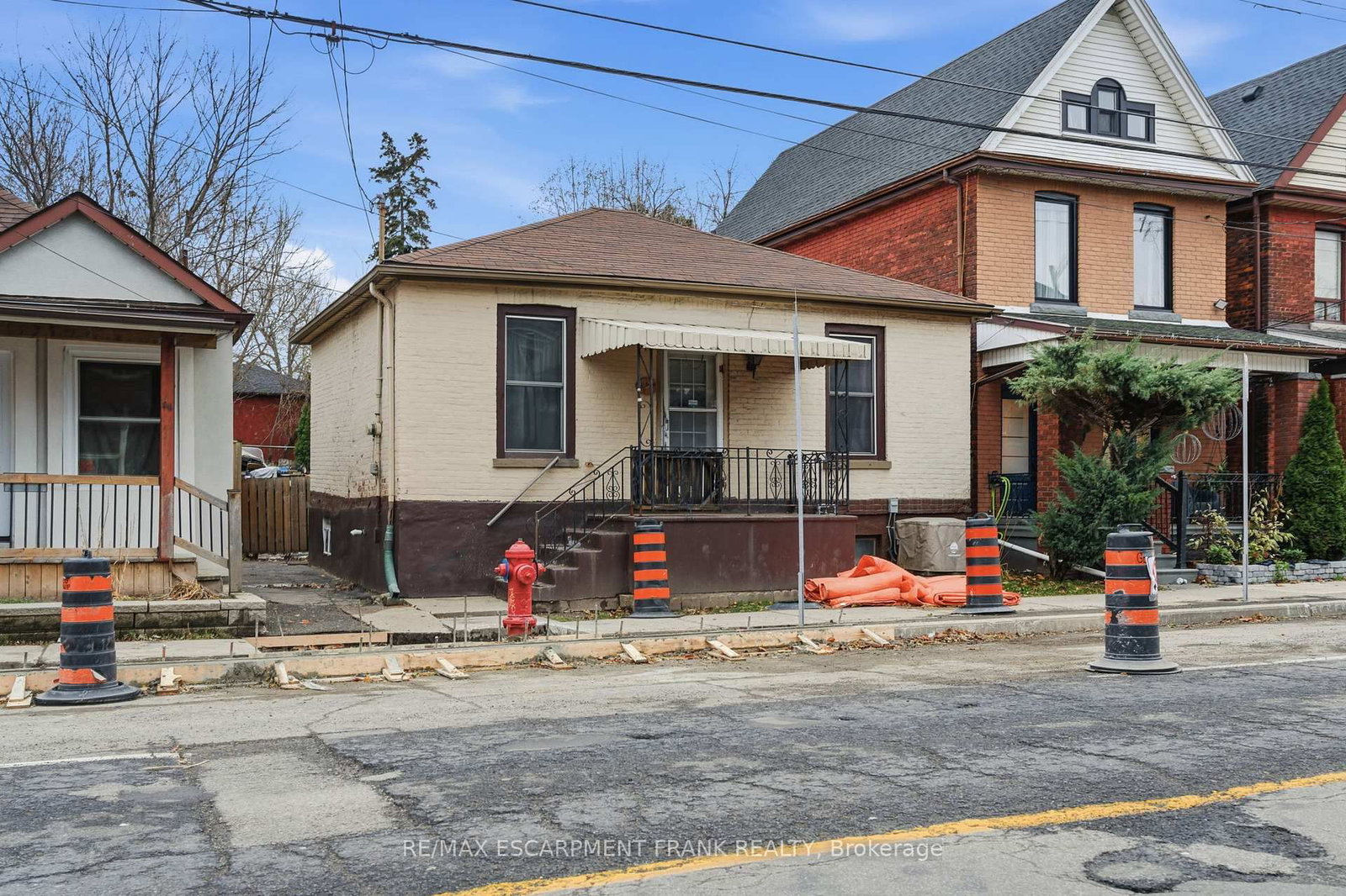 42 Burlington Street E - Photo 3