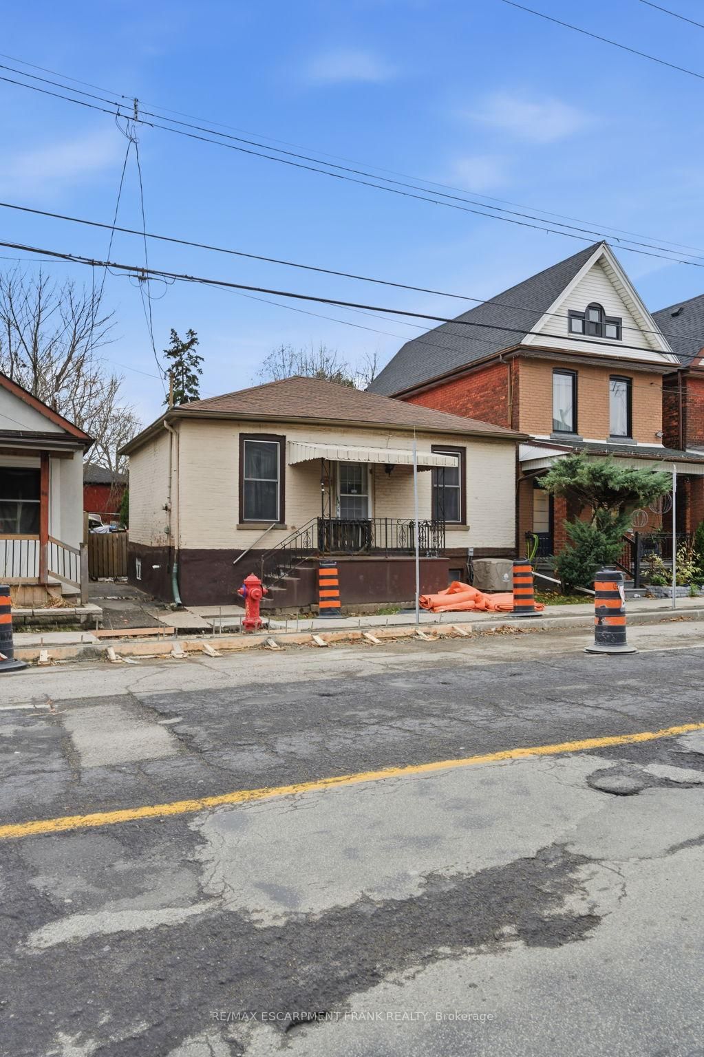 42 Burlington Street E - Photo 4