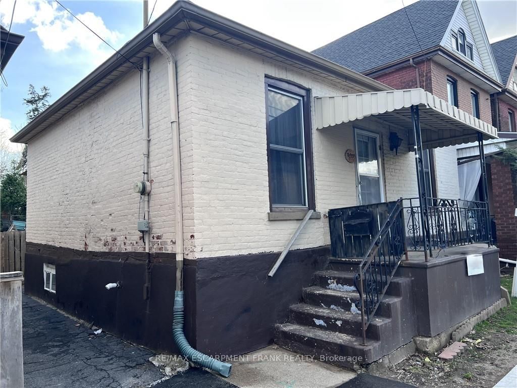 42 Burlington Street E - Photo 6