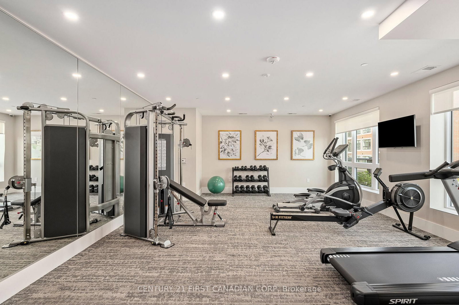 1560 Upper West Avenue, Unit 307 - Photo 27