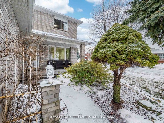 2 Robespierre Court