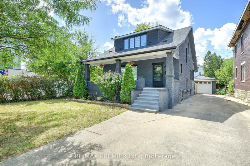 home for sale on 1467 Ouellette Avenue
