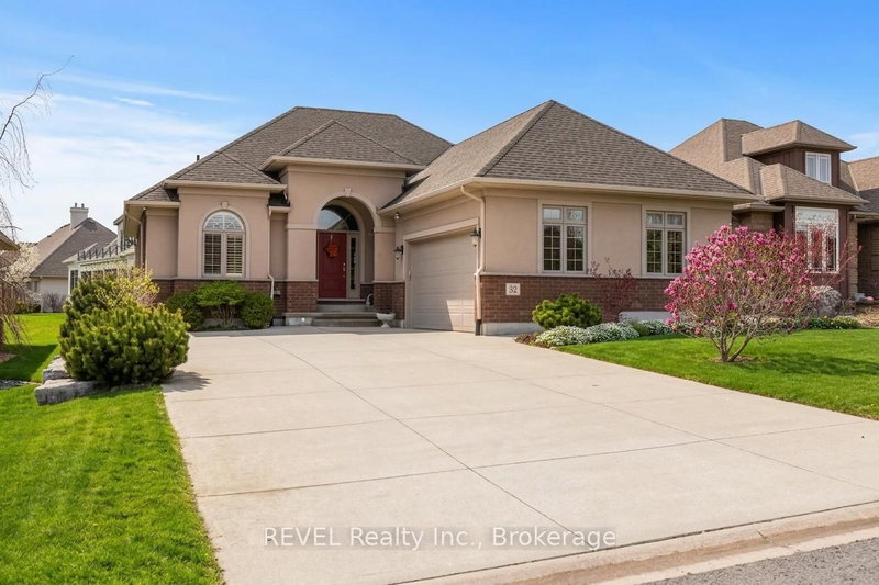home for sale on 32 Magnolia Lane