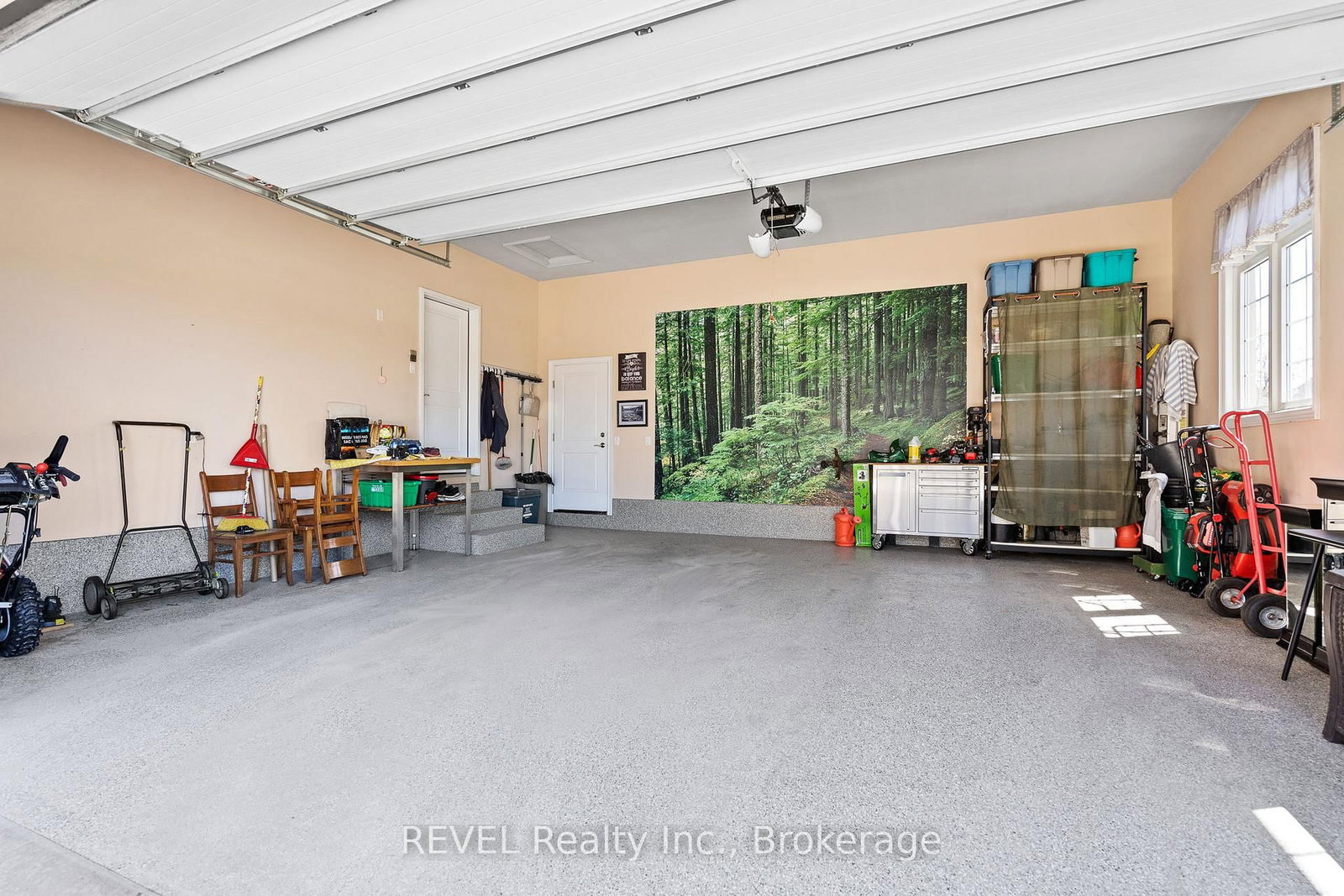 32 Magnolia Lane • Welland, ON photo 31