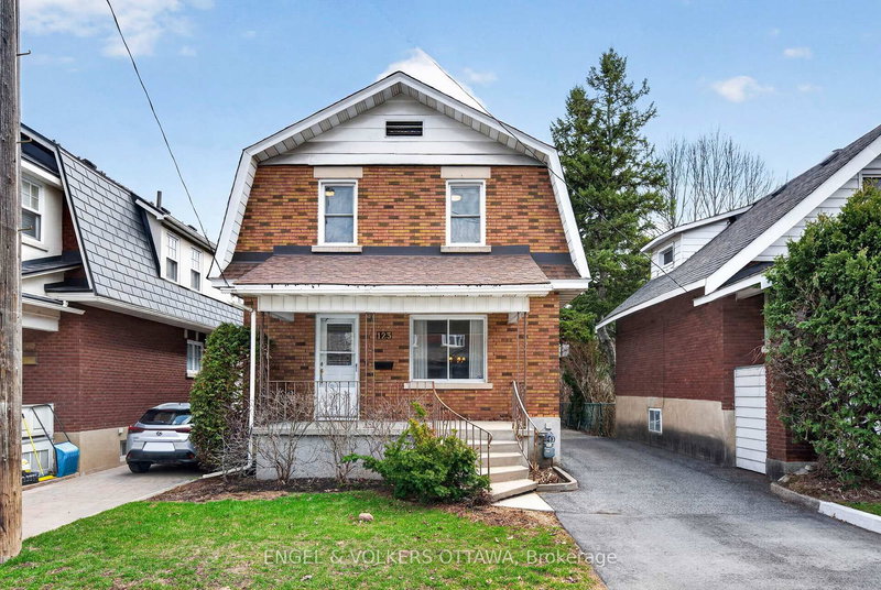 home for sale on 123 Huron Avenue N