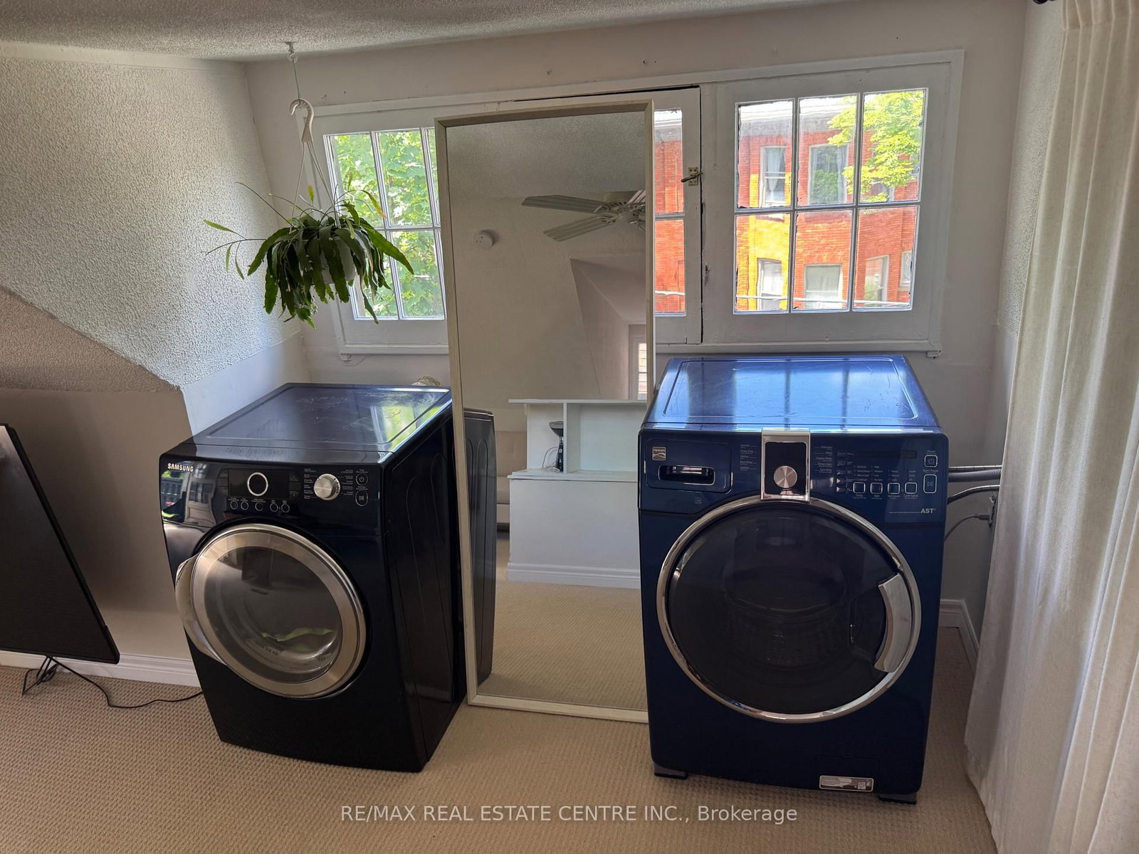 120 Herkimer Street - Photo 3