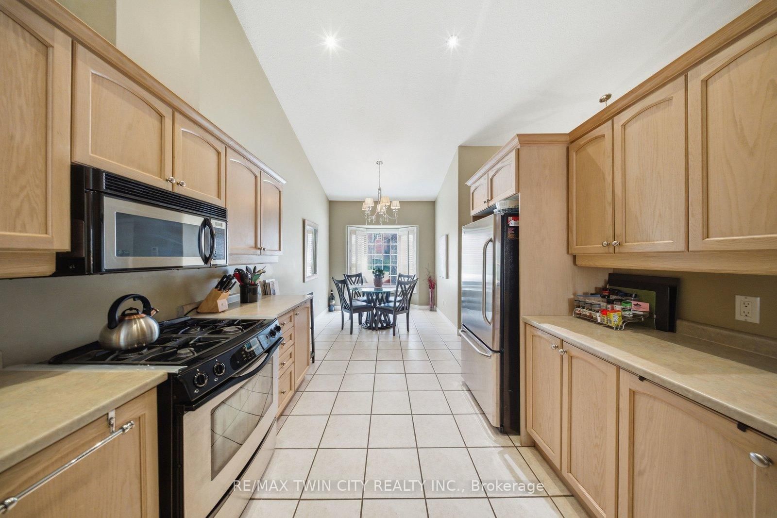 24 Hardy Road, Unit 13 - Photo 12