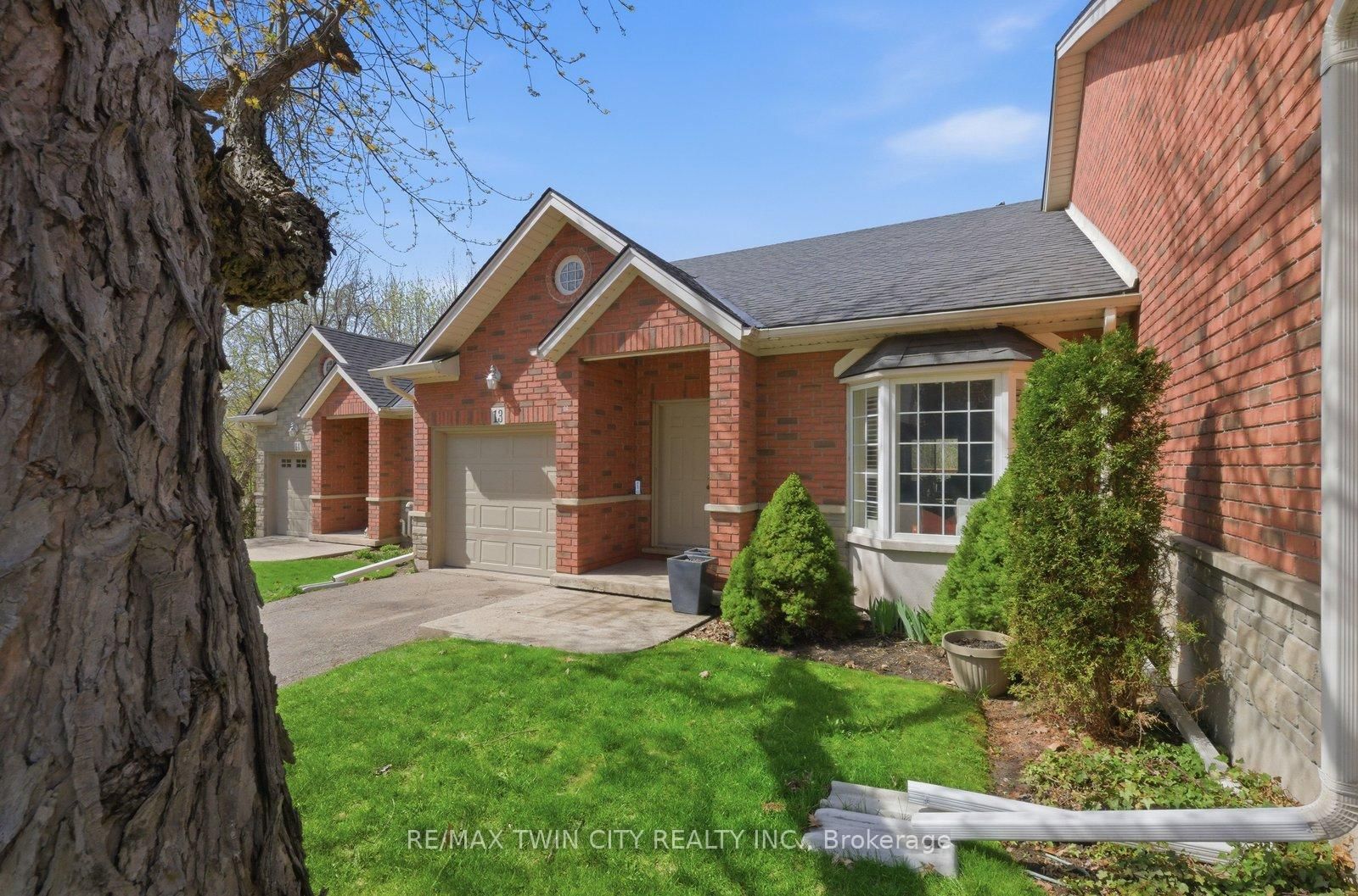 24 Hardy Road, Unit 13 - Photo 3