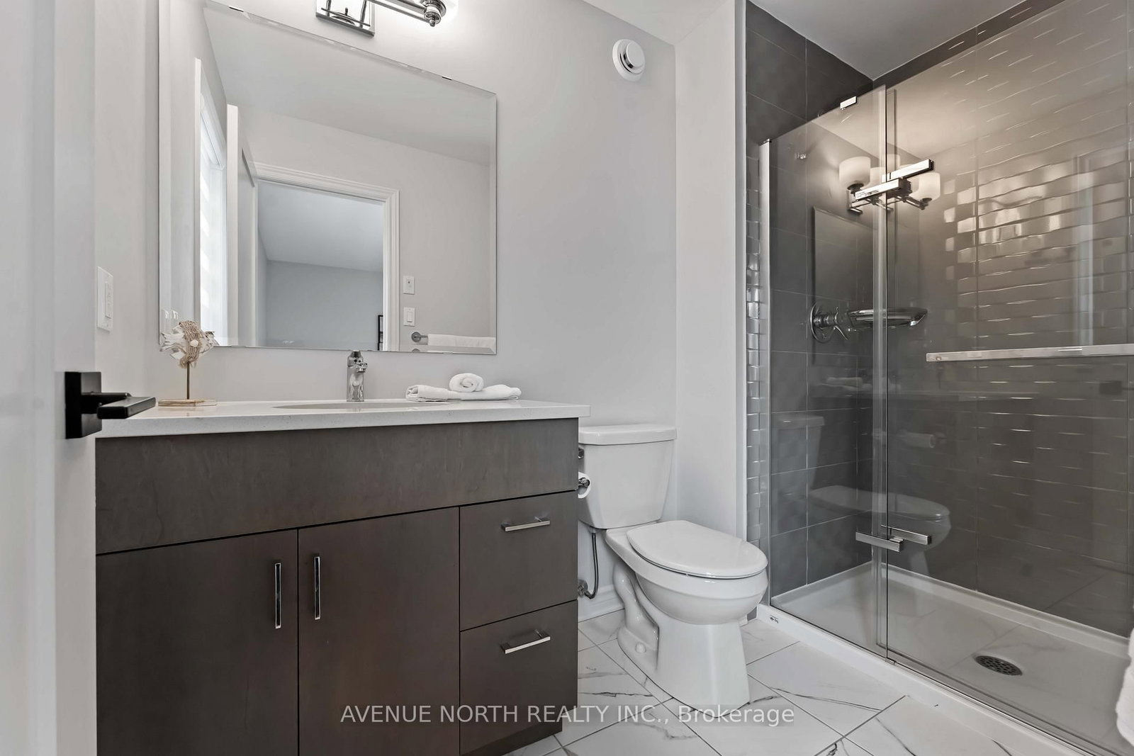 711 Moonflower Crescent - Photo 29