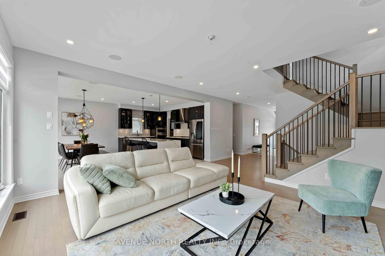 711 Moonflower Crescent - Photo 8