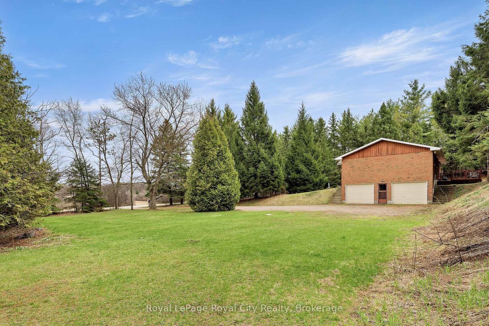 4620 20 Side Road N