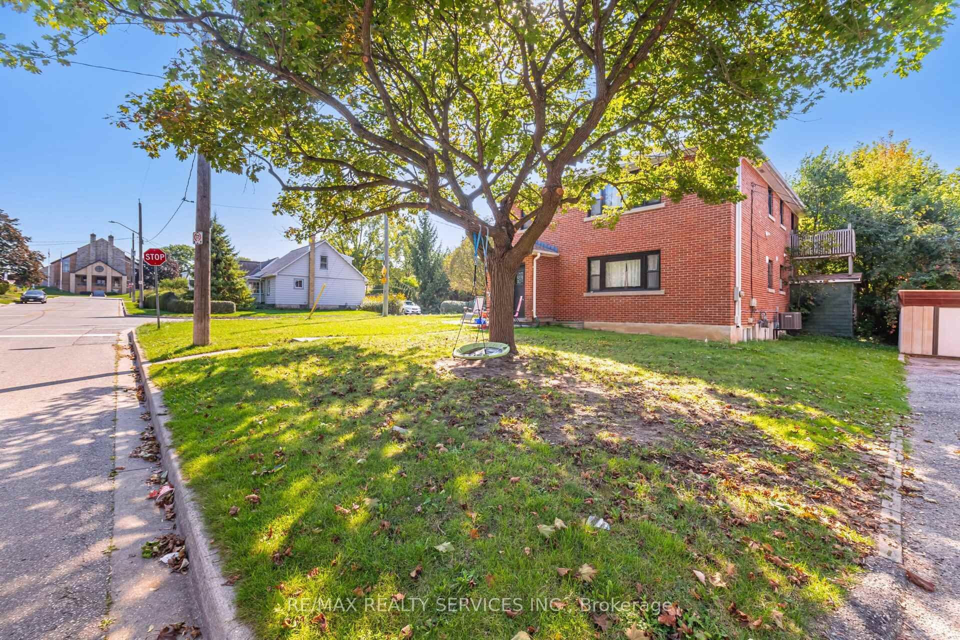 21 Beverley Street, Unit (Lower)