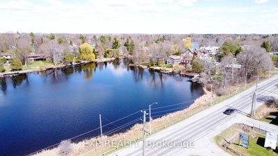 5624 & 5628 Main Street • Manotick, ON photo 5