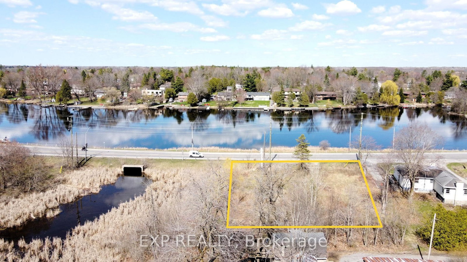 5624 & 5628 Main Street • Manotick, ON photo 6