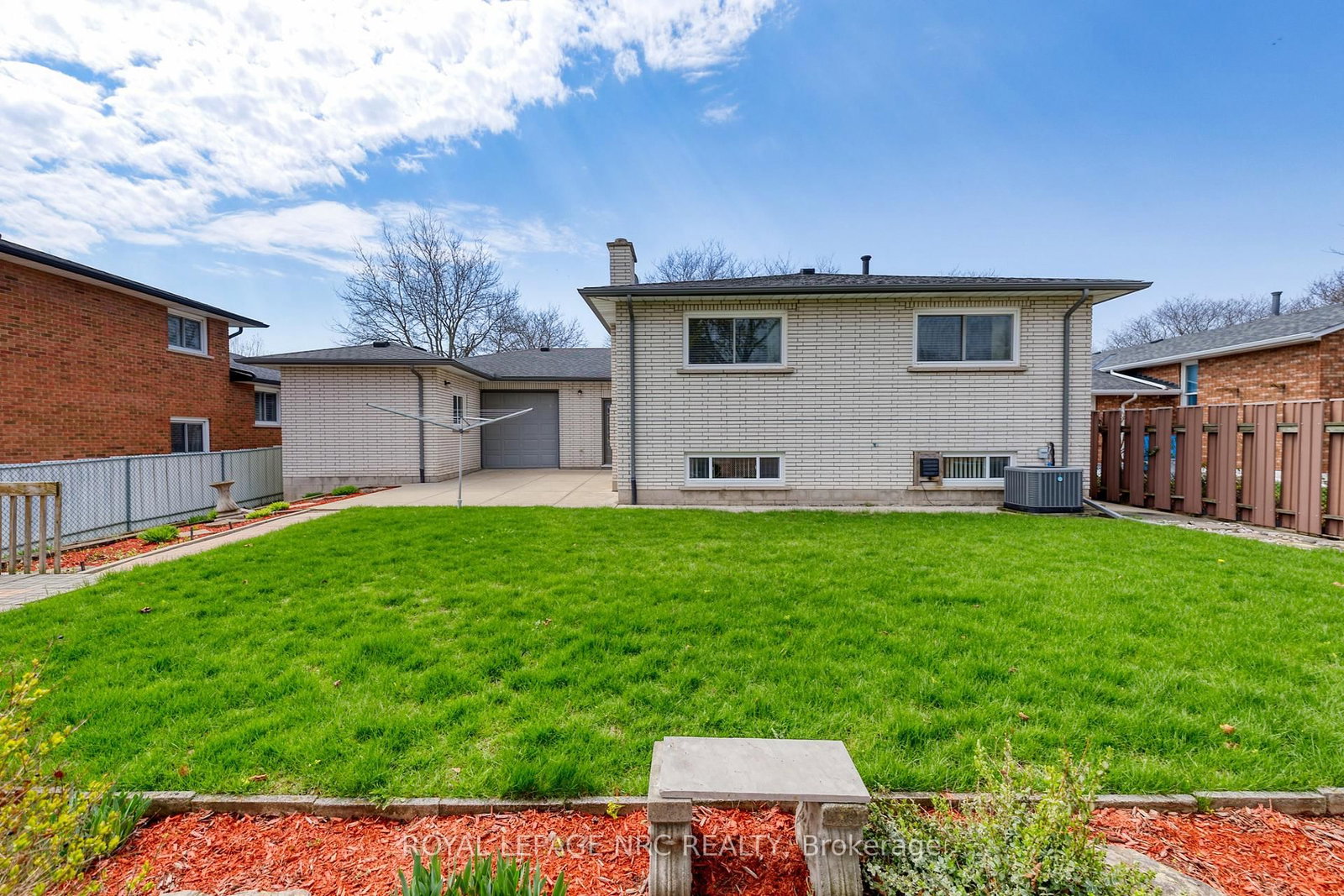 5 Royce Avenue - Photo 35