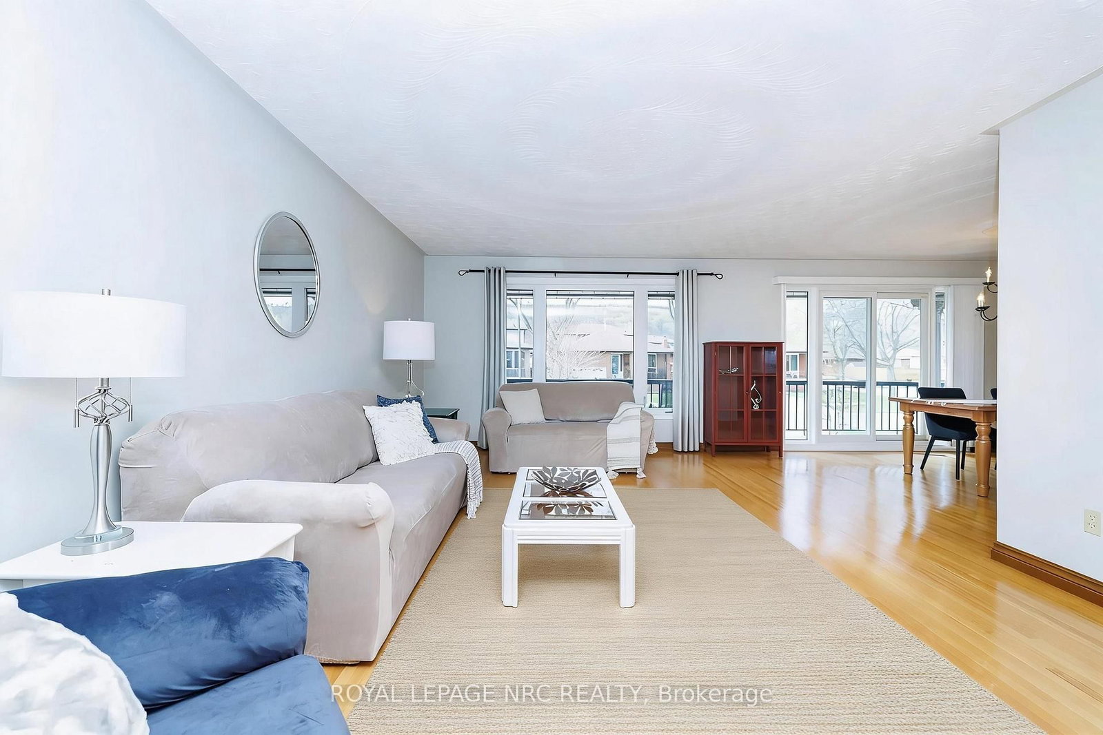 5 Royce Avenue - Photo 4