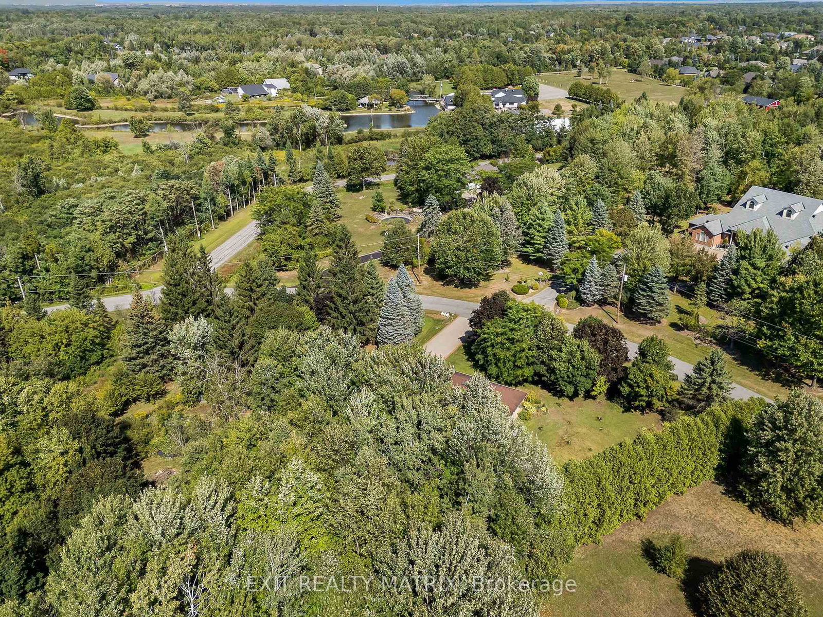 6343 Deermeadow Drive • Ottawa, ON photo 36