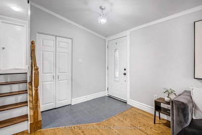 85 Ranchdale Drive • Hamilton, ON photo 6