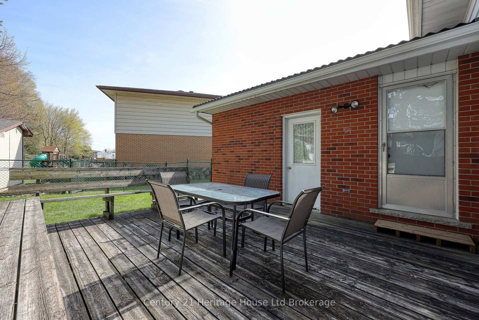 Listing Image 7